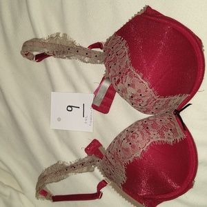 Women's red bra size 34C by Cosmopolitan